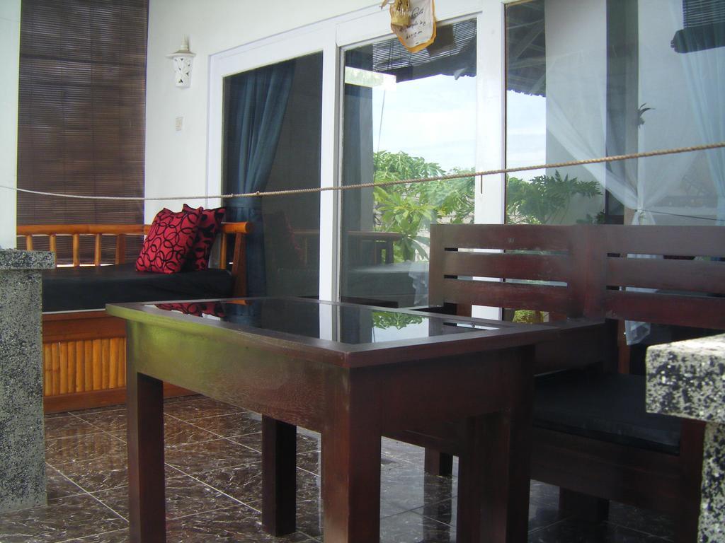 Alur Beach Homestay Амед Номер фото
